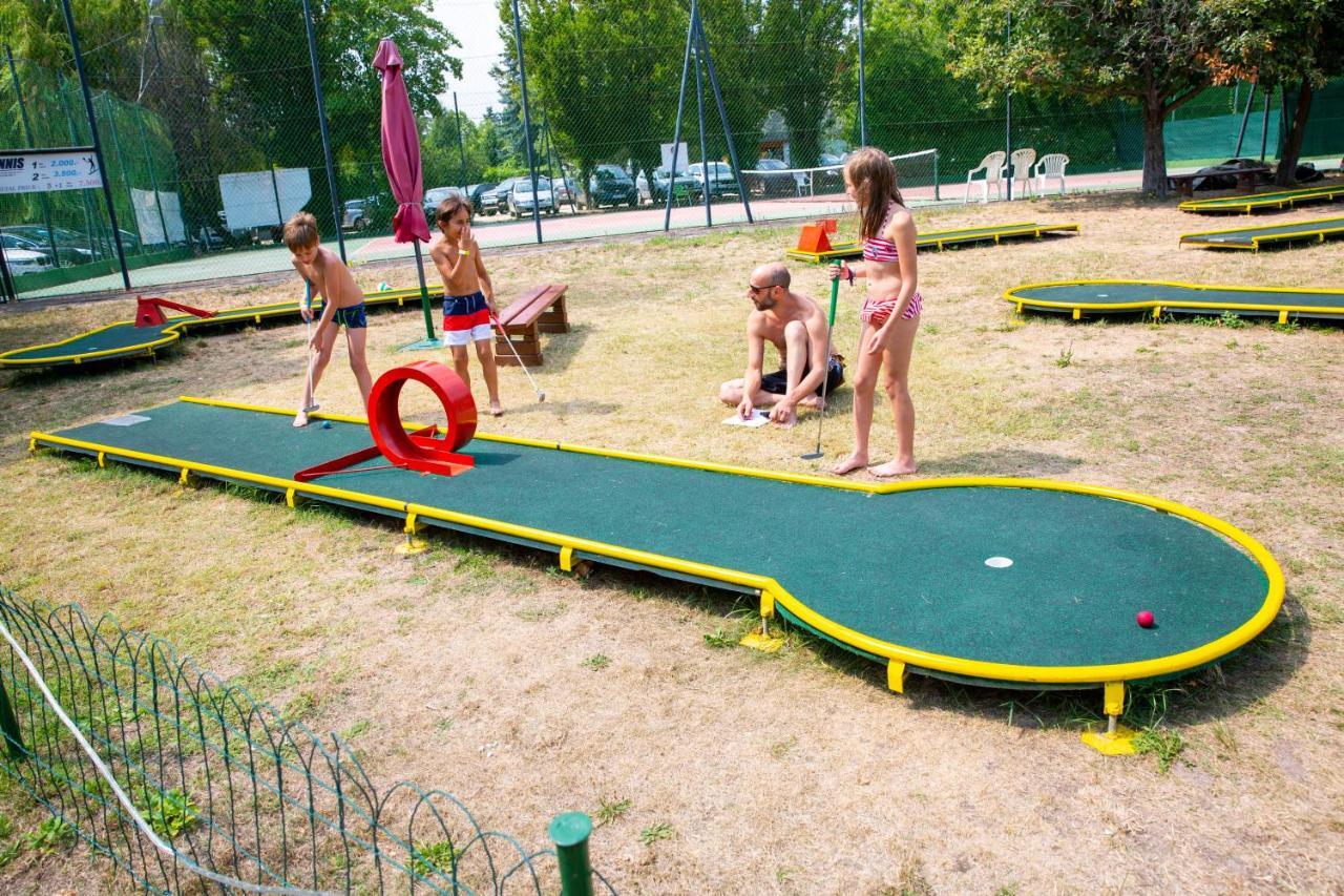 Pelso Camping Alsóörs Eksteriør billede
